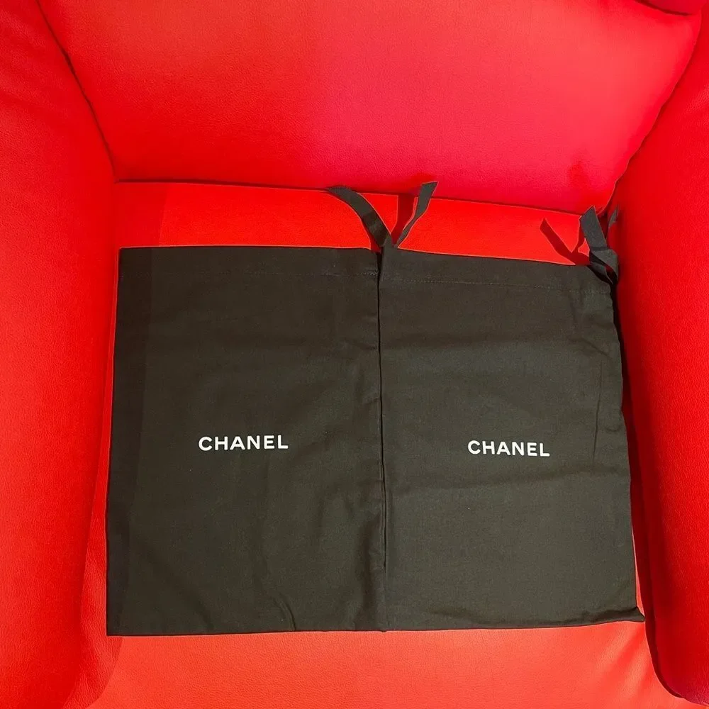Chanel dust bags - Picture 3 of 8